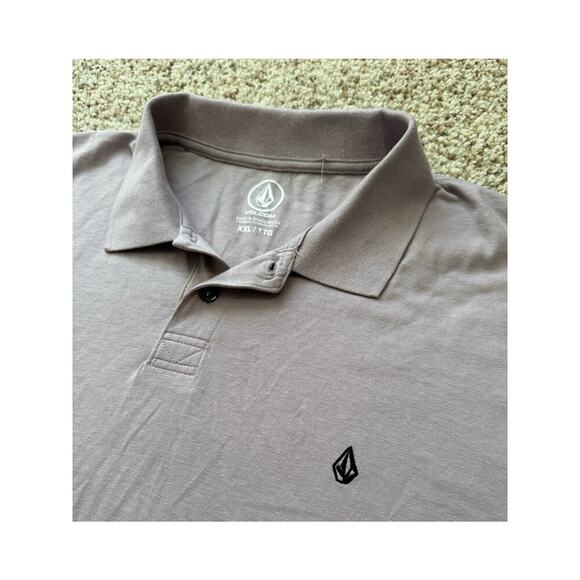NWT - VOLCOM pull over polo shirt, size XXLarge, Purple/Gray color - Picture 7 of 9